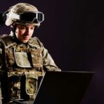 Innovación Disruptiva | Una batalla por la supervivencia empresarial Soldado_computador_batalla_Innovacion