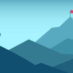 Visión empresarial | Proyecta tu empresa hacia el futuro mujer con capamira en dirección al pico de una montaña en donde se encuentra una bandera roja, como símbolo de la visión empresarial