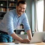 Empresarios exitosos colombianos | 10 casos para inspirarte empresarios exitosos colombianos