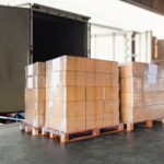 ¿Qué es el cross docking en logística? | Ventajas, desventajas y ejemplos Ejemplo de cross docking