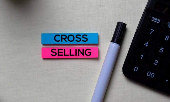 Qué es cross selling y cómo aplicarlo